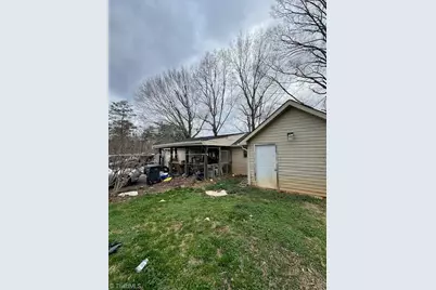 6566 Nc Highway 8, Germanton, NC 27019 - Photo 4