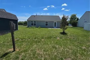 7312 Scenic Village Ln, Whitsett, NC 27377 - Photo 38