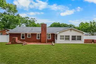 1325 Campus Ct, Winston-Salem, NC 27127 - Photo 16