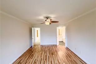 518 Wildwood Ln, Graham, NC 27253 - Photo 12