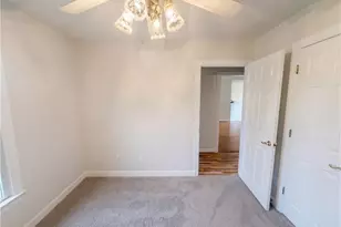 518 Wildwood Ln, Graham, NC 27253 - Photo 18