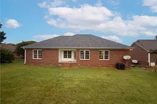 518 Wildwood Ln, Graham, NC 27253 - Photo 24
