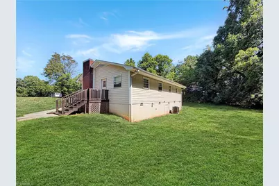 407 Brook Street, Wilkesboro, NC 28697 - Photo 24