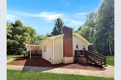 407 Brook Street, Wilkesboro, NC 28697 - Photo 4