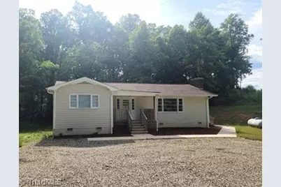 407 Brook Street, Wilkesboro, NC 28697 - Photo 1