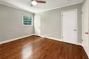 407 Brook St, Wilkesboro, NC 28697 - Photo 16