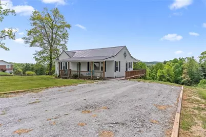 4532 Nc Highway 18 N, Sparta, NC 28675 - Photo 6