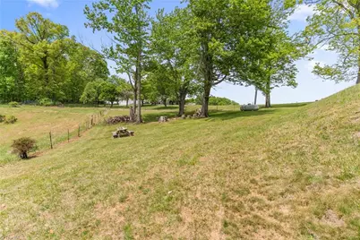4532 Nc Highway 18 N, Sparta, NC 28675 - Photo 38