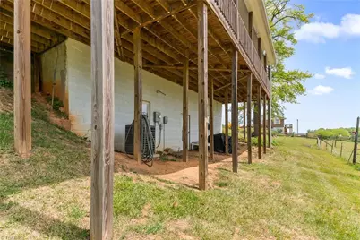 4532 Nc Highway 18 N, Sparta, NC 28675 - Photo 40