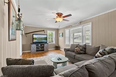 4532 Nc Highway 18 N, Sparta, NC 28675 - Photo 8