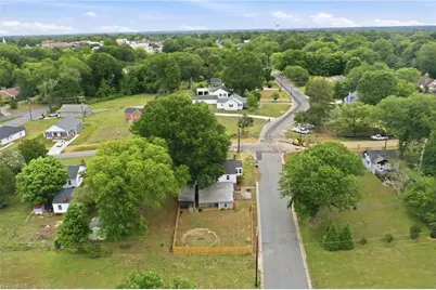 215 Home Avenue, Graham, NC 27253 - Photo 8