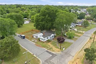 215 Home Ave, Graham, NC 27253 - Photo 12