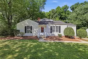 2627 Stratford Dr, Greensboro, NC 27408 - Photo 1