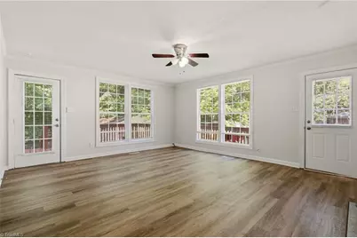 2627 Stratford Drive, Greensboro, NC 27408 - Photo 12