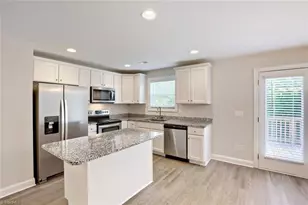 306 Beaumont Cir, Clemmons, NC 27012 - Photo 8