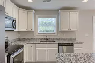 306 Beaumont Cir, Clemmons, NC 27012 - Photo 10