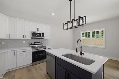 309 Lily Drive, Kernersville, NC 27284 - Photo 10