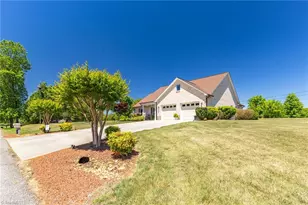 130 Northwood Hills Rd, North Wilkesboro, NC 28659 - Photo 32