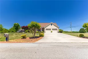 130 Northwood Hills Rd, North Wilkesboro, NC 28659 - Photo 36
