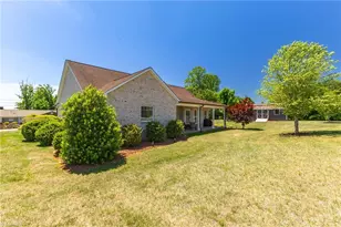 130 Northwood Hills Rd, North Wilkesboro, NC 28659 - Photo 28