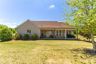 130 Northwood Hills Rd, North Wilkesboro, NC 28659 - Photo 2
