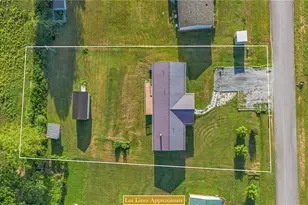 185 Mountain Dale Dr, North Wilkesboro, NC 28659 - Photo 2