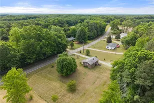 9569 Ridgeville Rd, Leasburg, NC 27291 - Photo 36