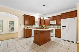 21 Annalisa Dr, Greensboro, NC 27455 - Photo 14