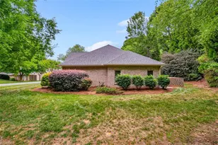 21 Annalisa Dr, Greensboro, NC 27455 - Photo 30