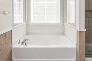 6812 W Whirlaway Ct, Whitsett, NC 27377 - Photo 28