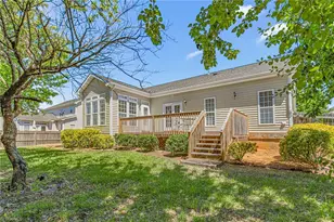 6812 W Whirlaway Ct, Whitsett, NC 27377 - Photo 40