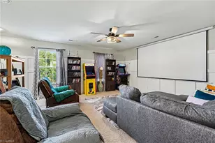 3138 Diana Cir, Burlington, NC 27217 - Photo 14