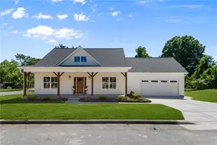 325 Joyce Ln, Kernersville, NC 27284 - Photo 1