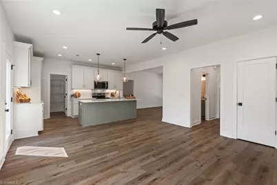 325 Joyce Lane, Kernersville, NC 27284 - Photo 14