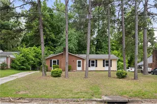 802 Miriam Ave, High Point, NC 27263 - Photo 2