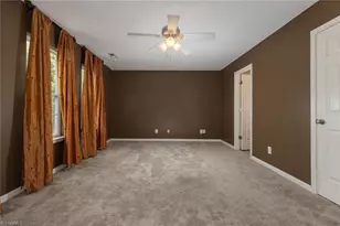 1 Dillingham Pl, Greensboro, NC 27455 - Photo 24