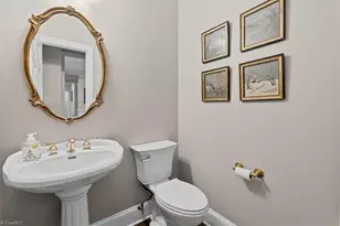 1247 Blackberry Ridge Rd, High Point, NC 27265 - Photo 18