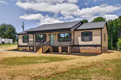 2979 Durant Drive, Winston-Salem, NC 27107 - Photo 2