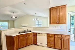 1118 Satinwood Dr, Greensboro, NC 27410 - Photo 8