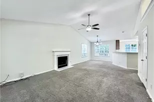 1118 Satinwood Dr, Greensboro, NC 27410 - Photo 2