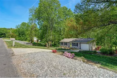 915 Quailmeadow Lane, Colfax, NC 27235 - Photo 2