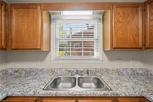 332 Wynnewood Dr, Archdale, NC 27263 - Photo 10
