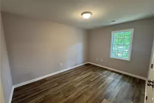 1003 E Russell Ave, High Point, NC 27260 - Photo 14