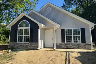 1003 E Russell Ave, High Point, NC 27260 - Photo 2