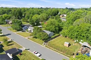 606 Walker Ave, Graham, NC 27253 - Photo 16