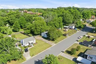 606 Walker Ave, Graham, NC 27253 - Photo 18