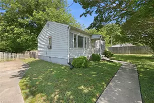 606 Walker Ave, Graham, NC 27253 - Photo 14