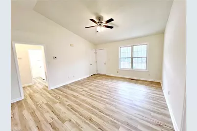 4806 Shady Pine Drive, Greensboro, NC 27455 - Photo 2