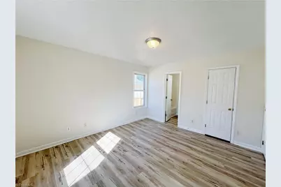 4806 Shady Pine Drive, Greensboro, NC 27455 - Photo 8
