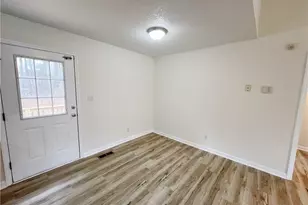 4806 Shady Pine Dr, Greensboro, NC 27455 - Photo 6
